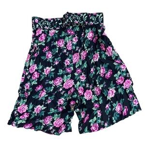 Vintage 80’s Marilyn Floral Flowy Shorts with Belt